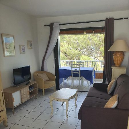 Appartement Tres Agreable Frejus Bagian luar foto